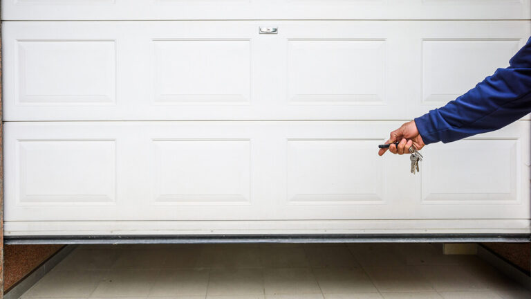 Garage Door Installation Experts in Miami
